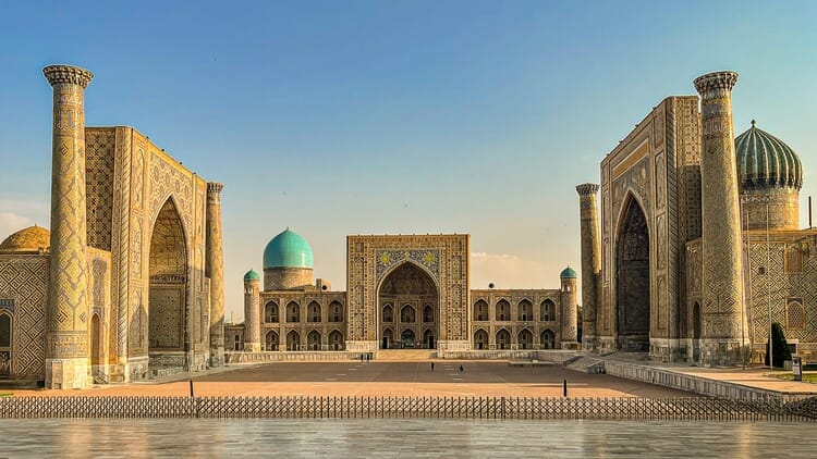 Tádžikistán - Uzbekistán