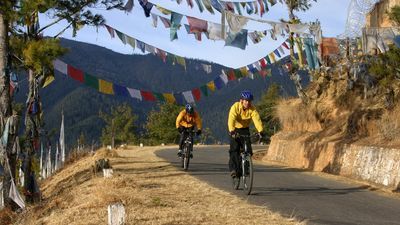 Bhútán, trek k nejvyšší panenské hoře světa